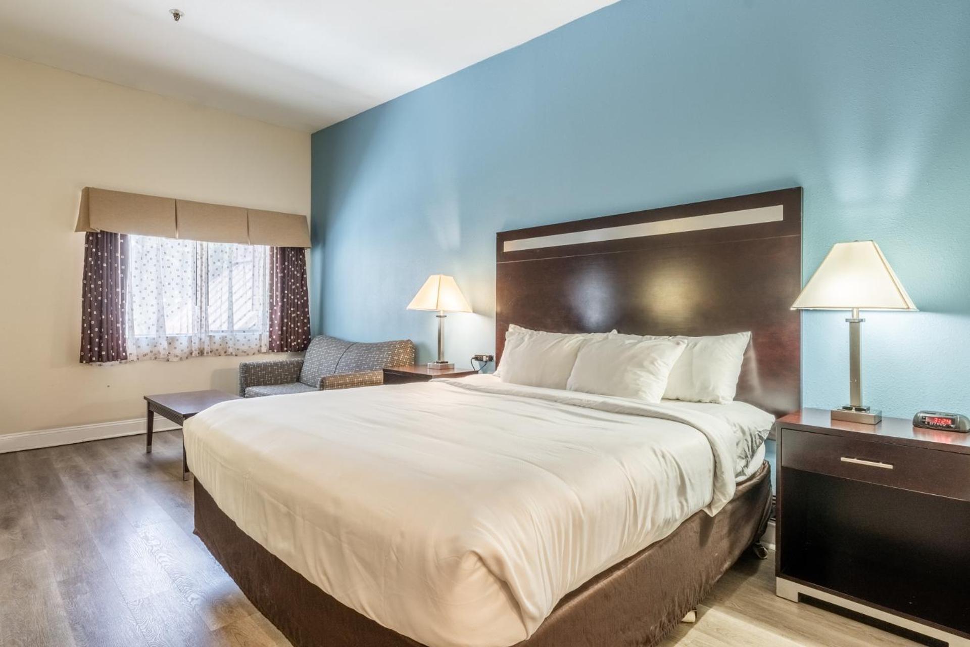 Quality Inn Near Mammoth Mountain Ski Resort Мамът Лейкс Екстериор снимка