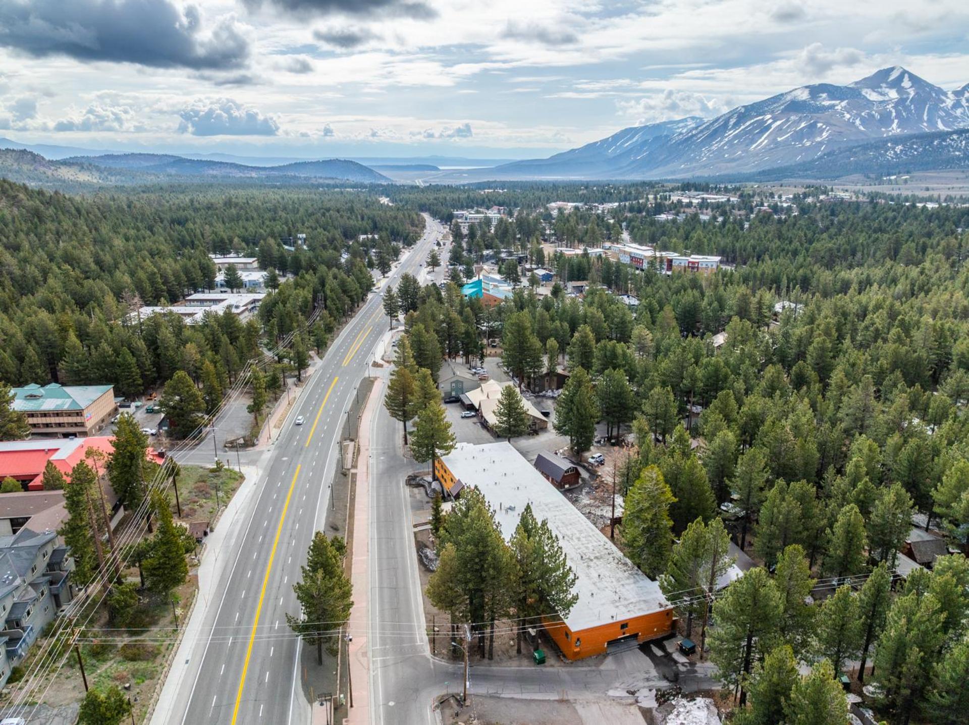 Quality Inn Near Mammoth Mountain Ski Resort Мамът Лейкс Екстериор снимка