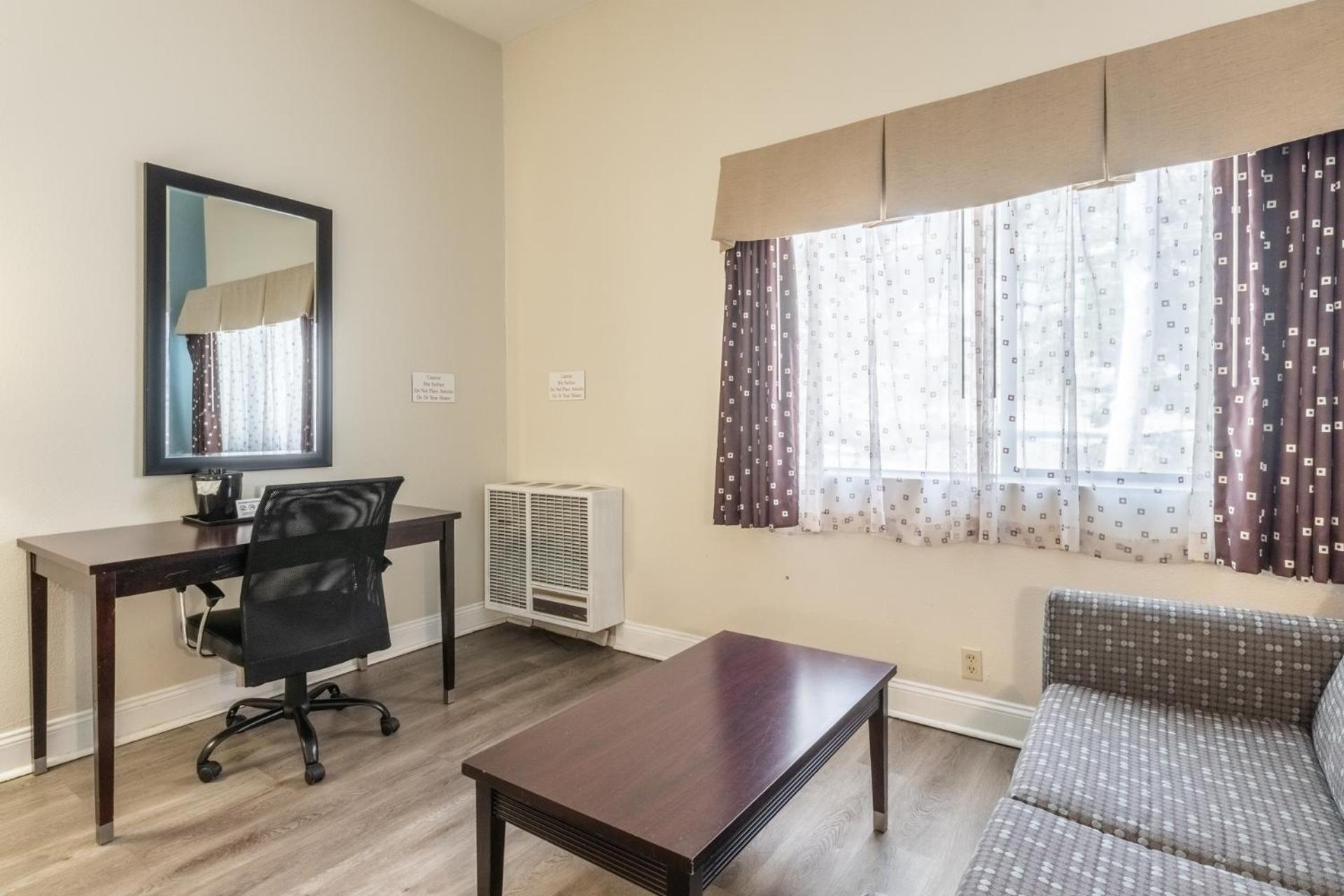 Quality Inn Near Mammoth Mountain Ski Resort Мамът Лейкс Екстериор снимка