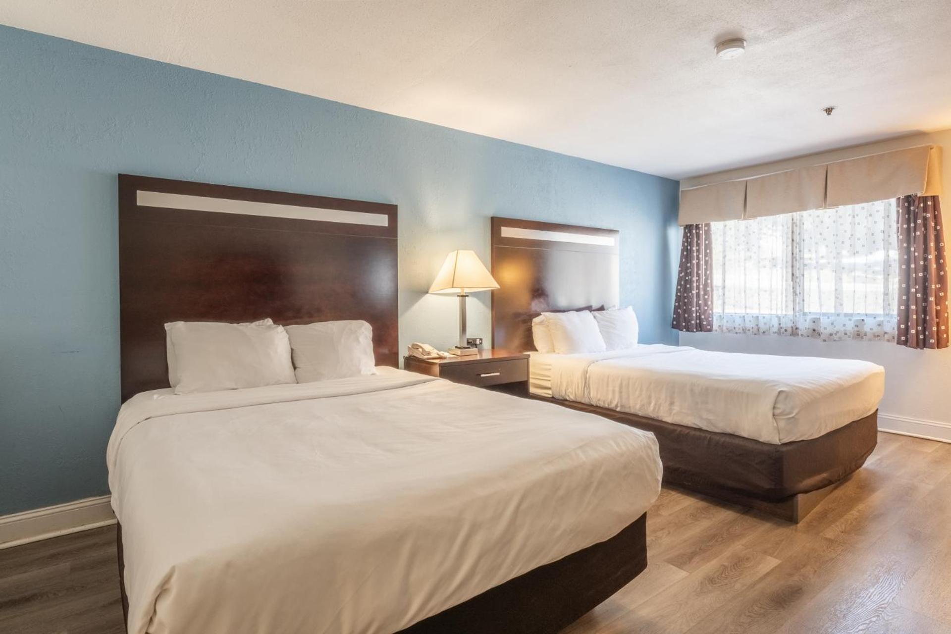 Quality Inn Near Mammoth Mountain Ski Resort Мамът Лейкс Екстериор снимка